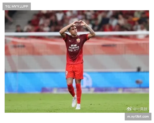 河南队古斯塔沃反戈旧主展现战术价值 南美前锋在快速反击体系中如鱼得水 河南队古斯塔沃反戈旧主展现战术价值 南美前锋在快速反击体系中如鱼得水